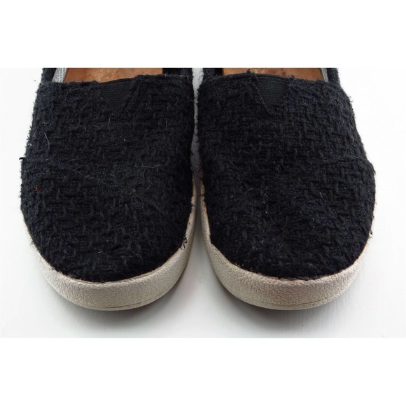 Toms Size 6.5 M Black Round Toe Flats Fabric Women - Picture 2 of 7